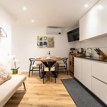 Apartamento T2 Casa Da Alegria *